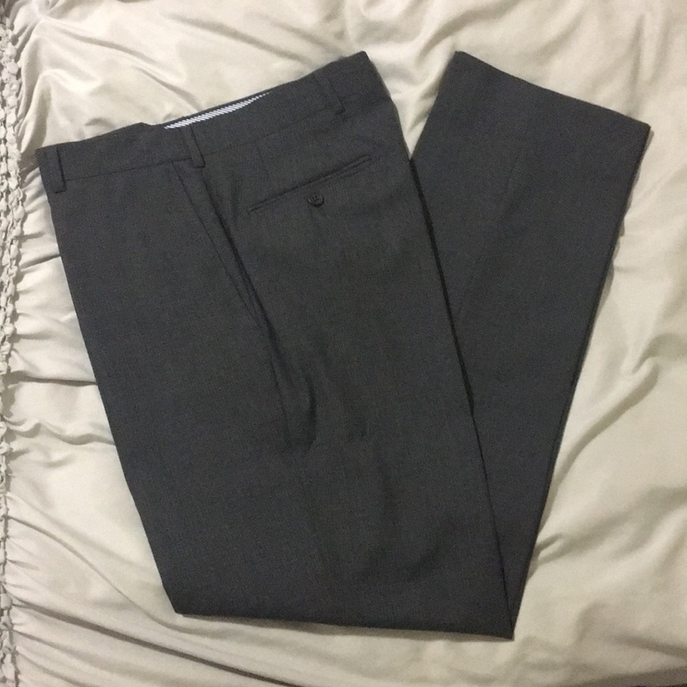 🆕 KIRKLAND SIGNATURE charcoal dress slacks